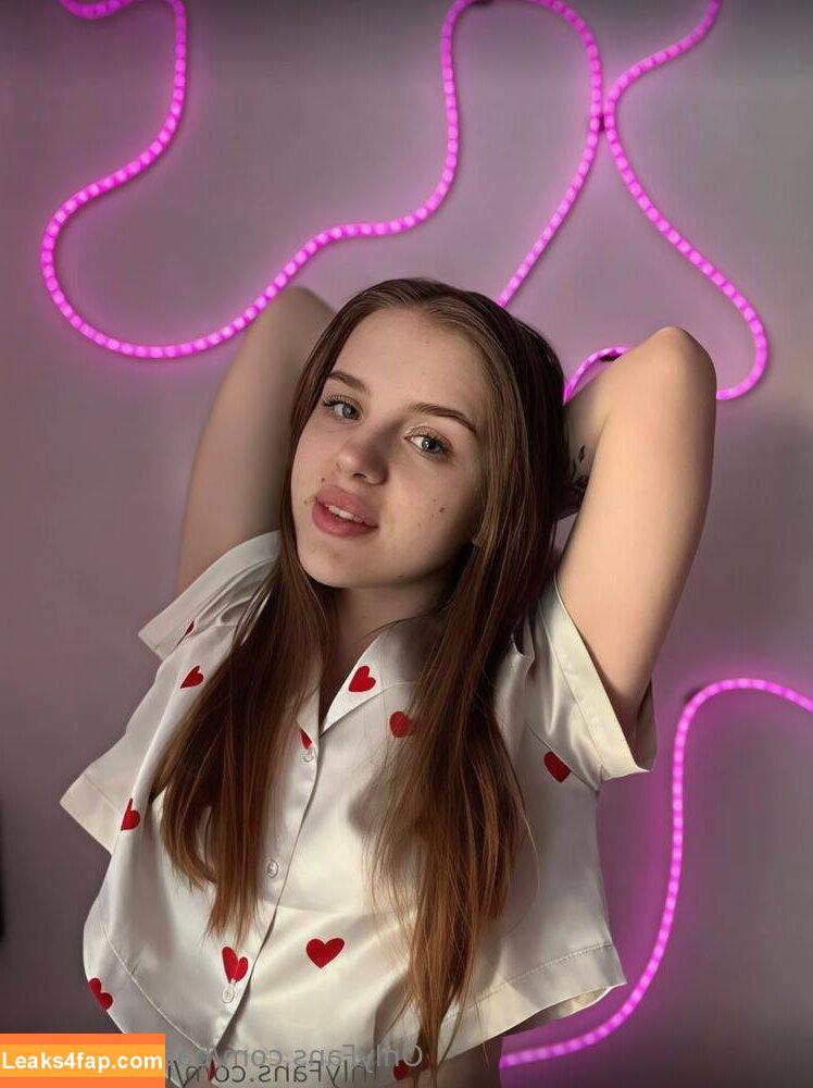 baby_olivia18 / ababyolivia leaked photo photo #0066