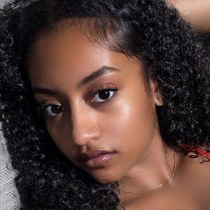 babyaleeli photo #0016