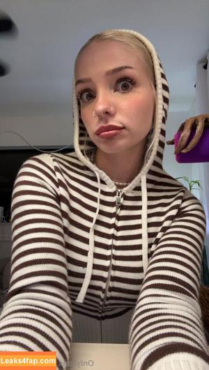 babyfooji / peachtot photo #0195