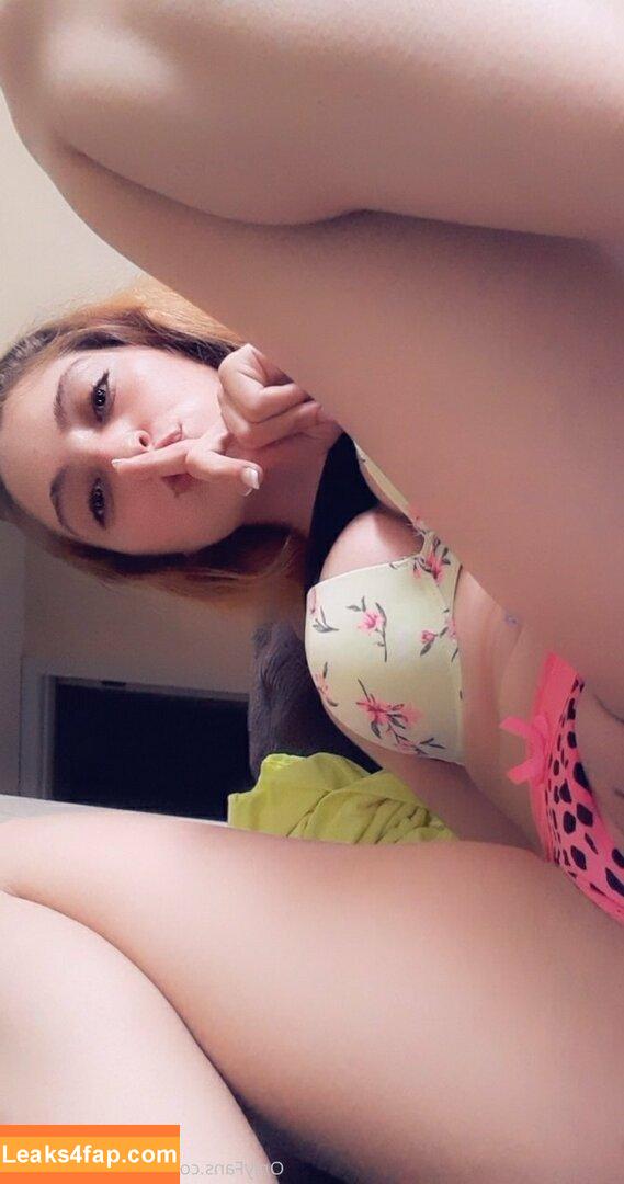 babygirlagoddess / yourfavsucubus leaked photo photo #0008