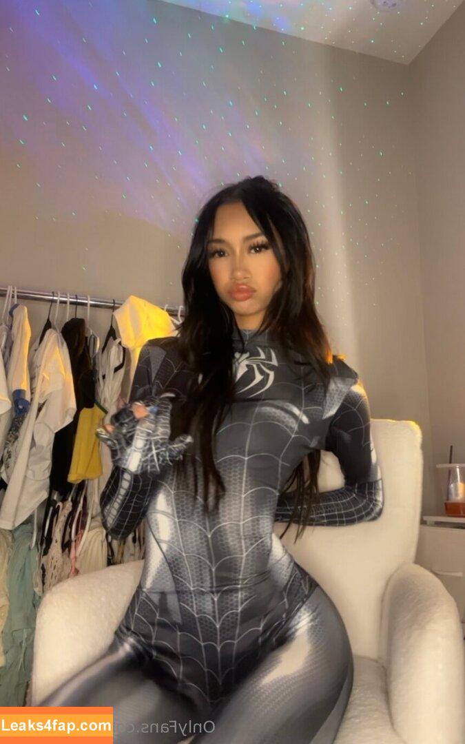 babykatee / babykatee__ leaked photo photo #0016