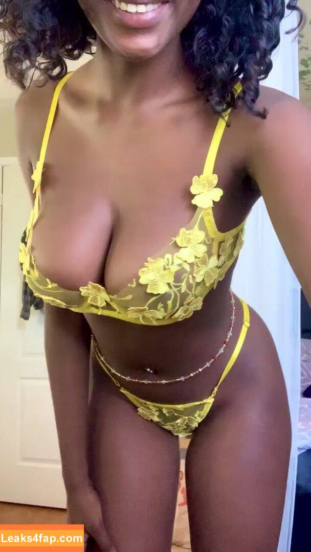 Babylyra /  leaked photo photo #0006