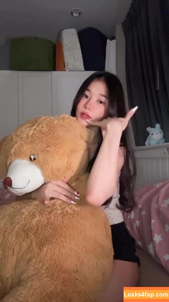 babymangpor / bmangpor leaked photo photo #0404