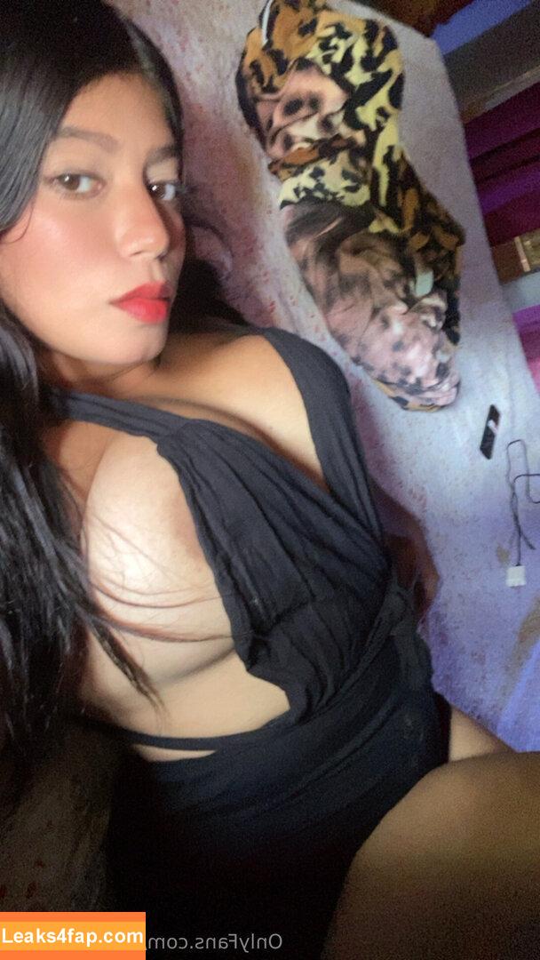 babyy_chloee / tamaraperez619 leaked photo photo #0001