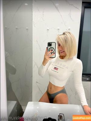 babyy_emma photo #0105