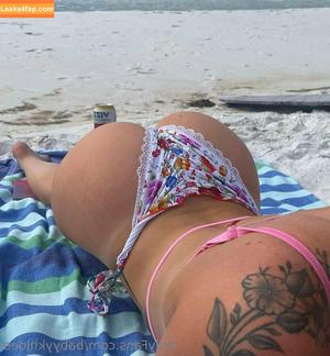 babyykhloee photo #0022