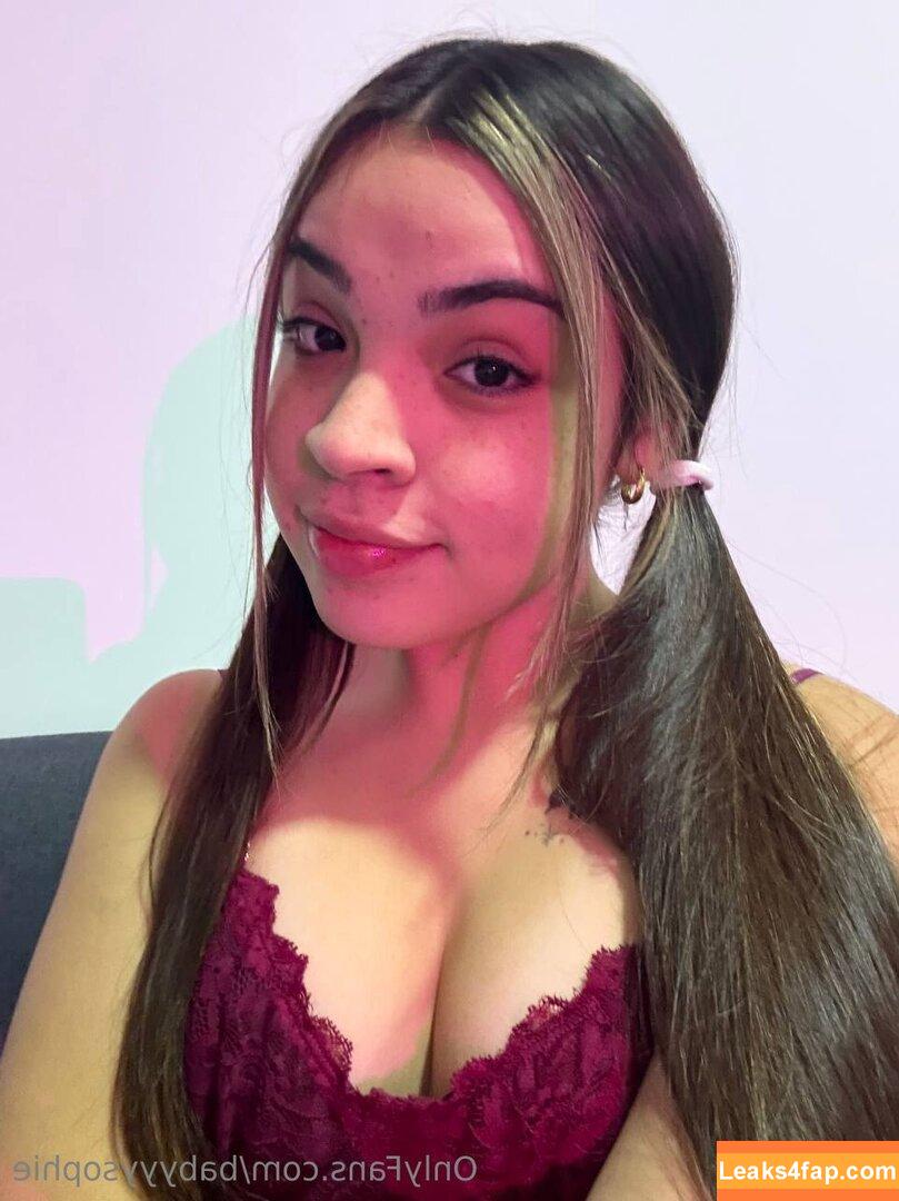 babyyysophie / sweetest__babyyysophie leaked photo photo #0015