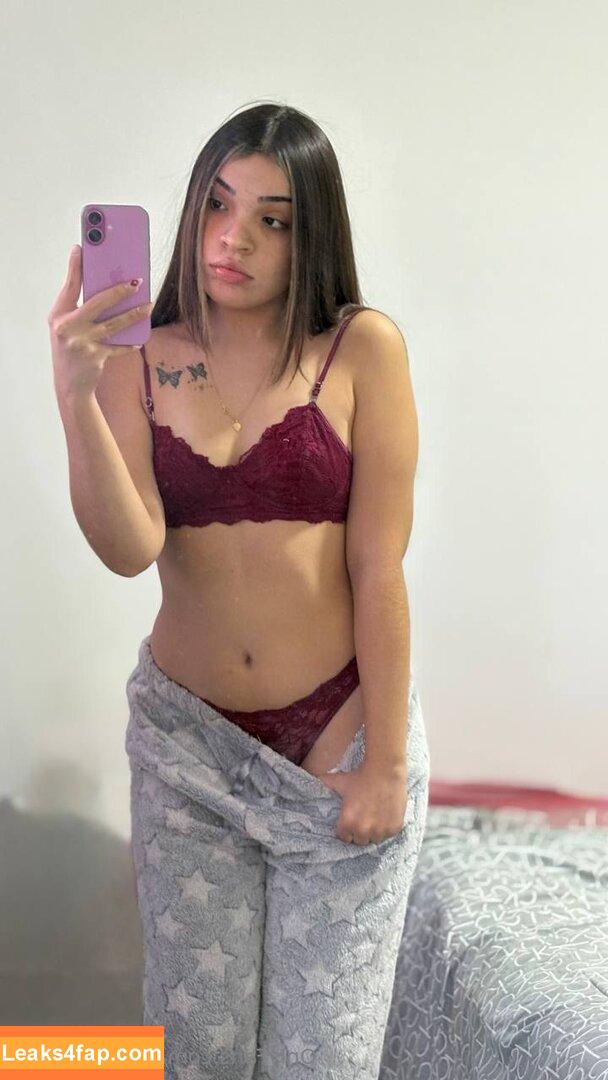 babyyysophie / sweetest__babyyysophie leaked photo photo #0020