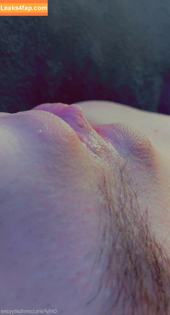 Babyyzee / babyyzee_ leaked photo photo #0018