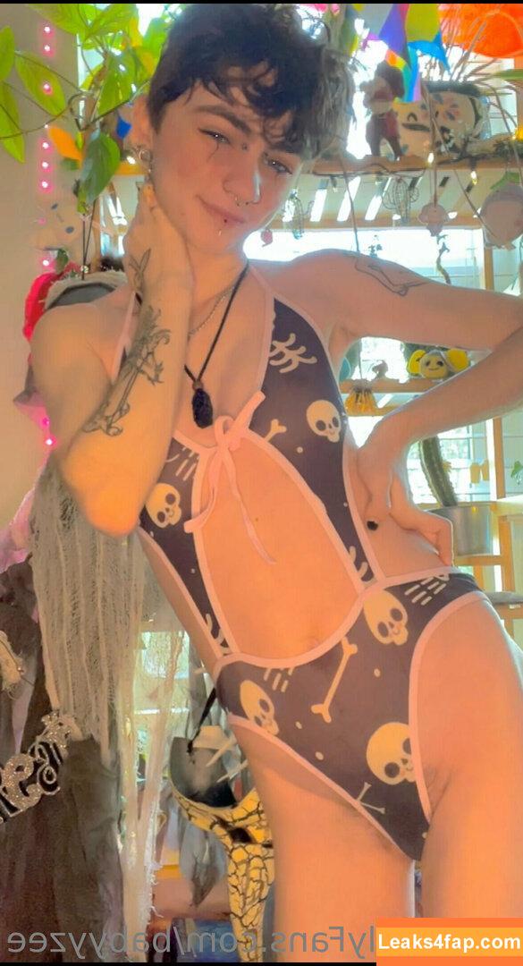 Babyyzee / babyyzee_ leaked photo photo #0066