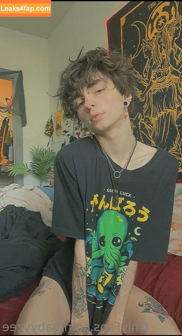 Babyyzee / babyyzee_ leaked photo photo #0078