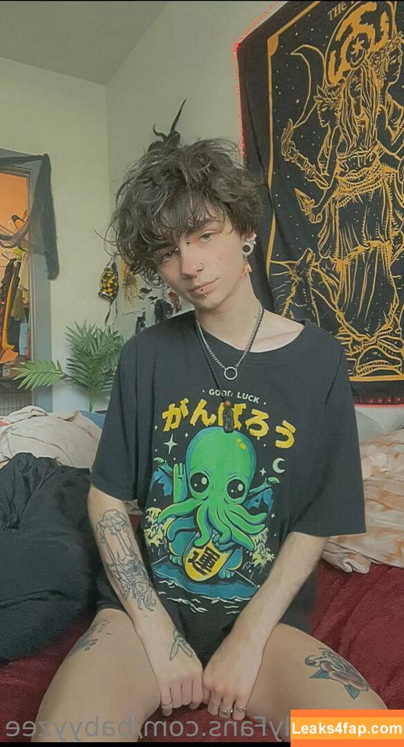 Babyyzee / babyyzee_ leaked photo photo #0081