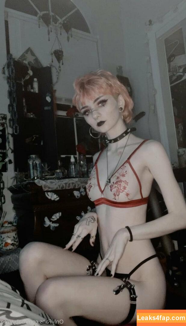 Babyyzee / babyyzee_ leaked photo photo #0110