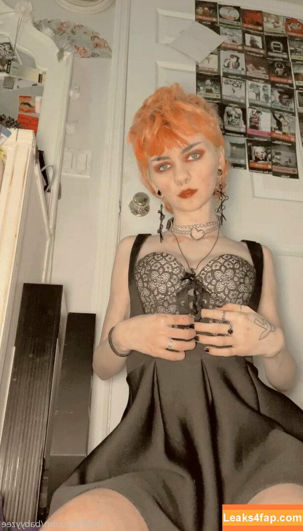 Babyyzee / babyyzee_ leaked photo photo #0137