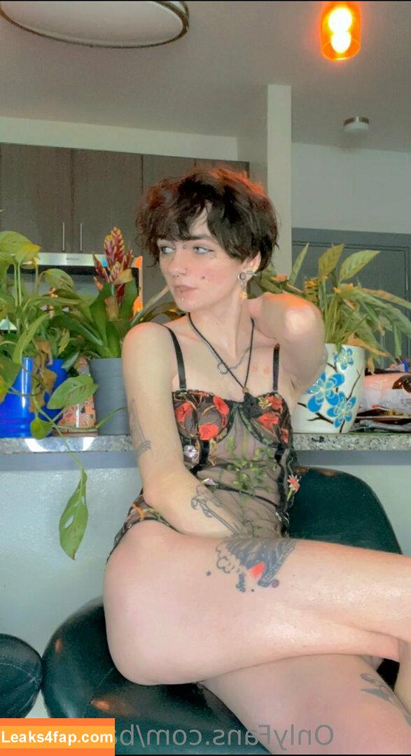 Babyyzee / babyyzee_ leaked photo photo #0178