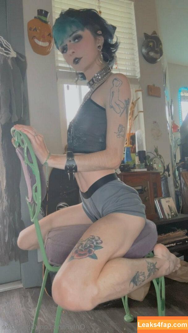 Babyyzee / babyyzee_ leaked photo photo #0340