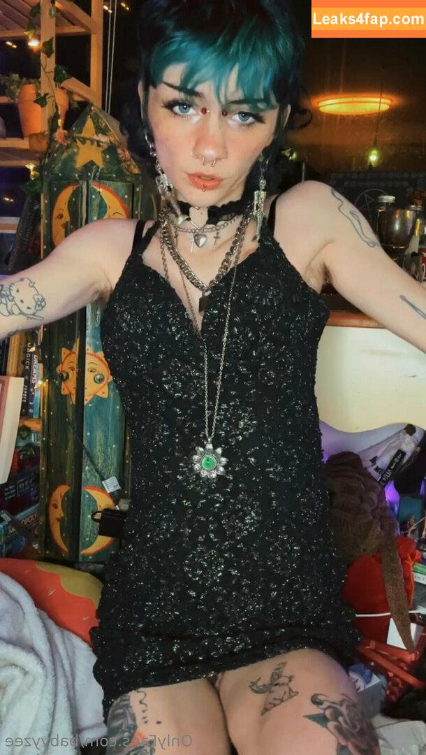 Babyyzee / babyyzee_ leaked photo photo #0376