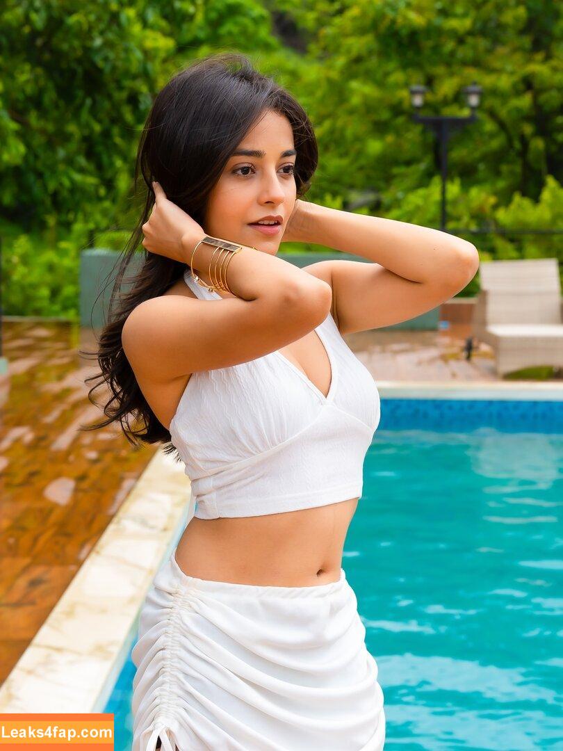 Bachuuuu / Riya Verma / _bachuuuu leaked photo photo #0001