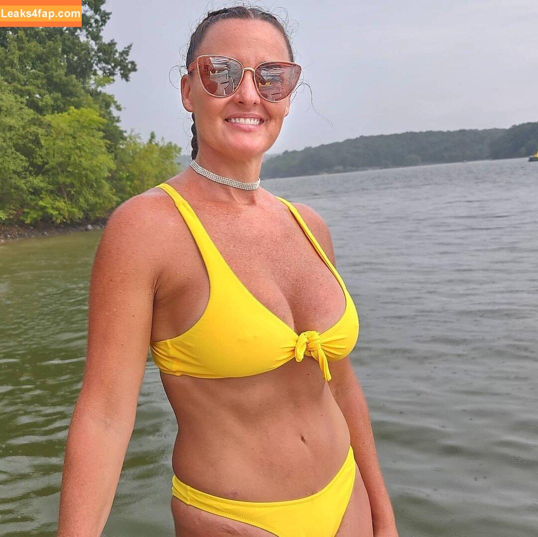 Baddie2thebone / Fitlakemomma / fit_lake_momma leaked photo photo #0038