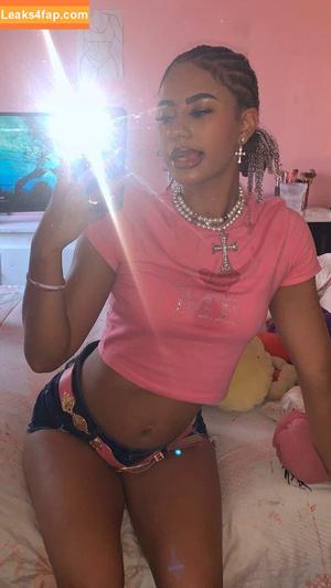 baddiejuu photo #0083