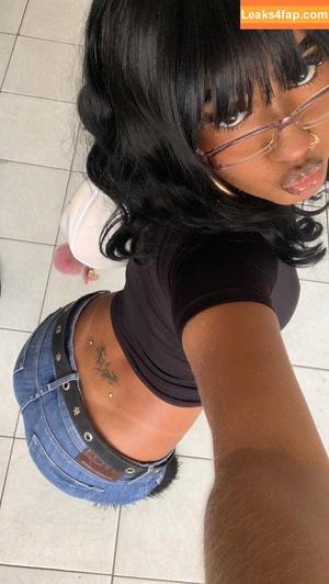 baddiejuu photo #0225