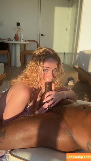 baddies_gallery photo #0363