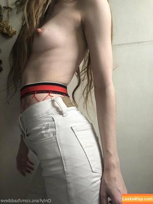 baddieve photo #0079