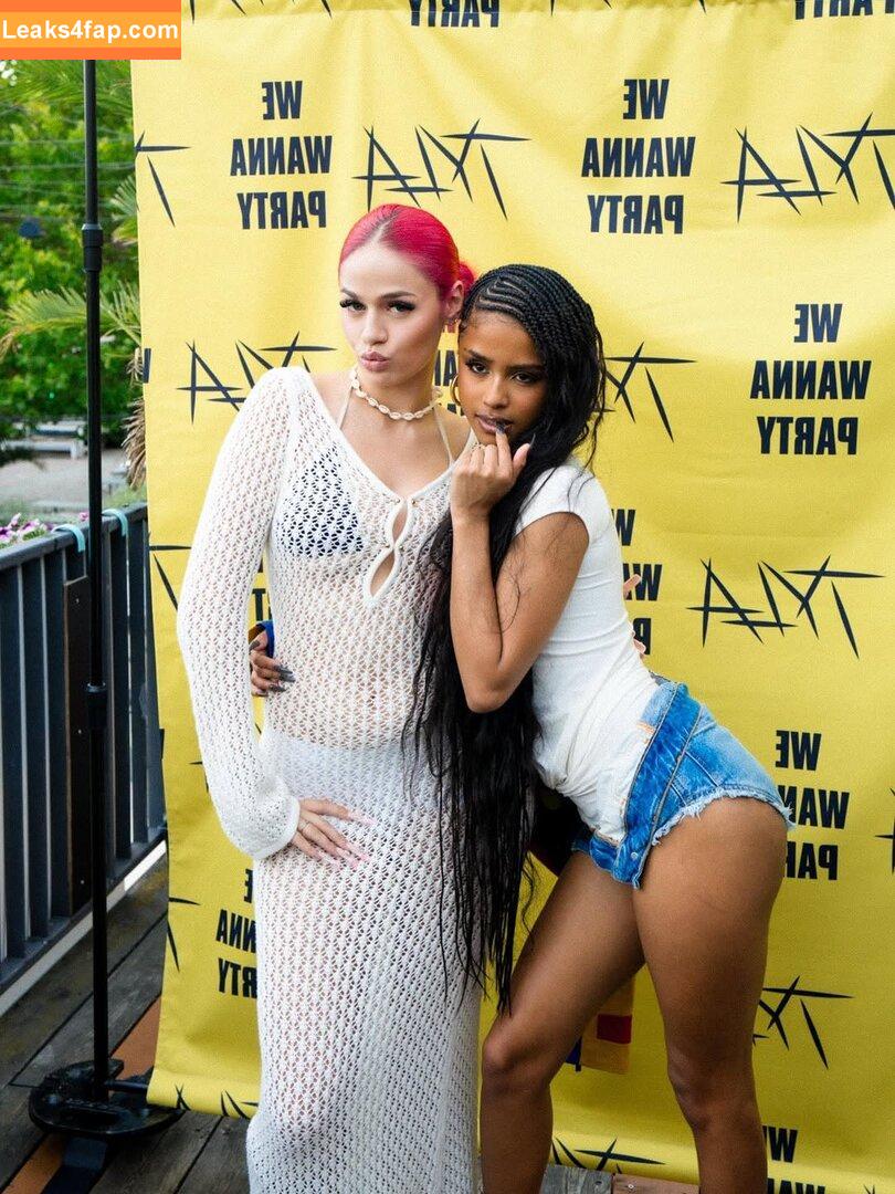 badmomzjay /  leaked photo photo #0249