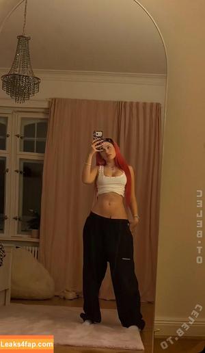 badmomzjay photo #0254