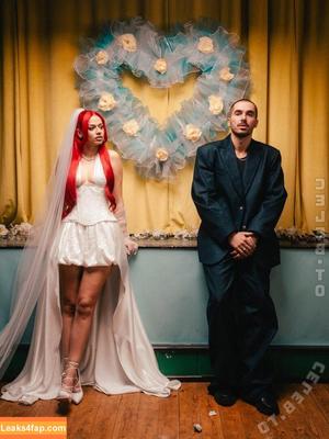 badmomzjay photo #0262