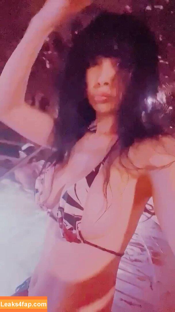 Bai Ling / iambailing leaked photo photo #0581