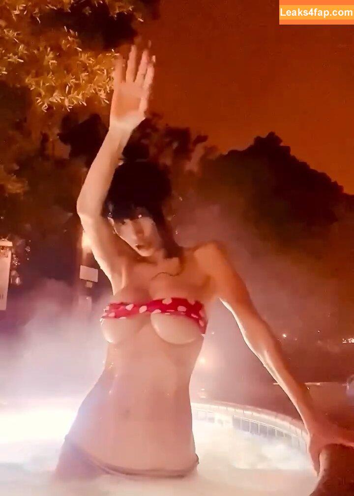 Bai Ling / iambailing leaked photo photo #0584