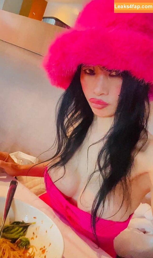 Bai Ling / iambailing leaked photo photo #1035