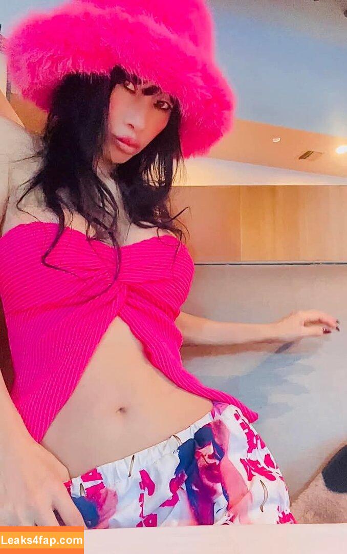 Bai Ling / iambailing leaked photo photo #1040