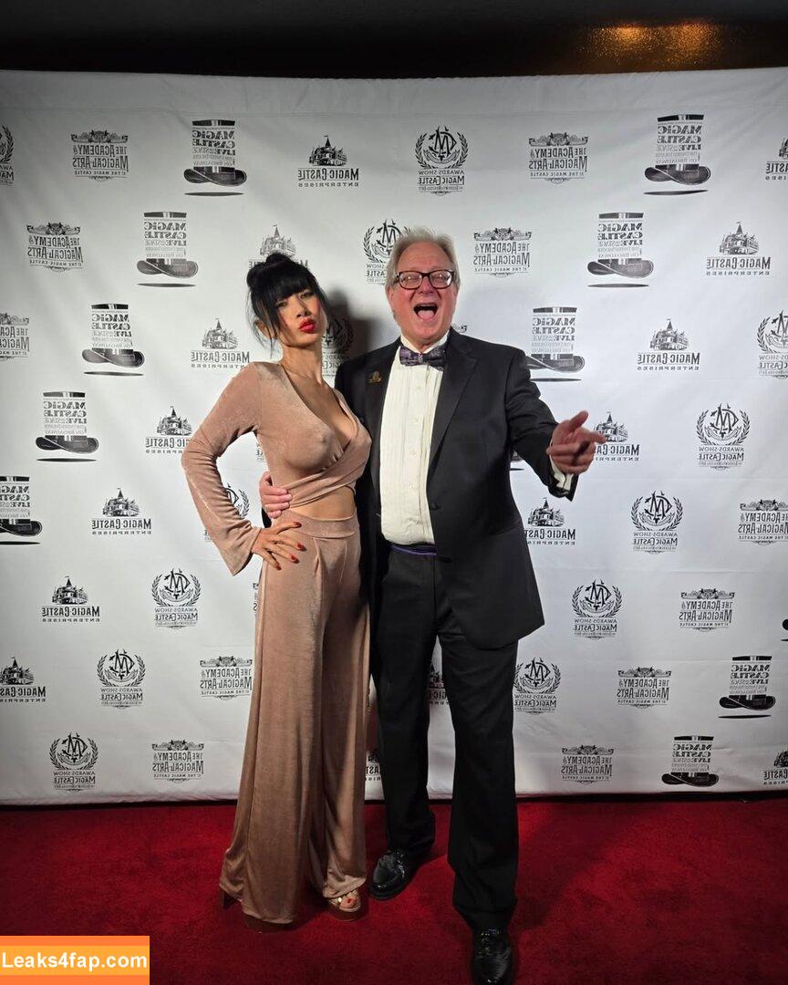 Bai Ling / iambailing leaked photo photo #1158