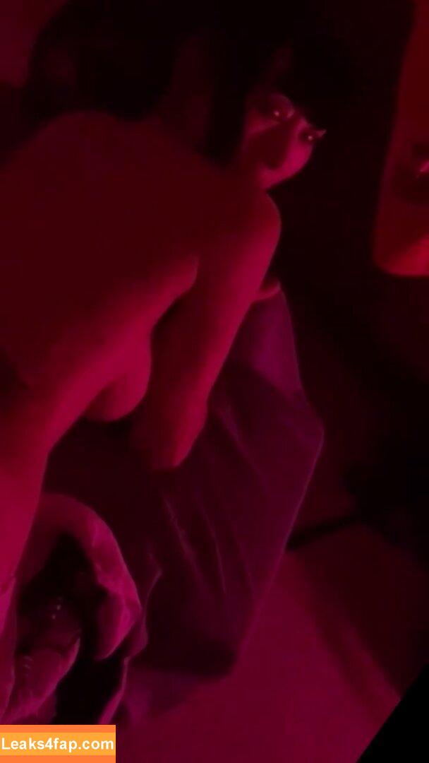 Bai Ling / iambailing leaked photo photo #1355