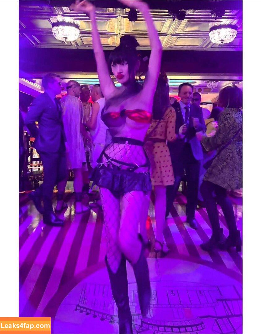 Bai Ling / iambailing leaked photo photo #1360