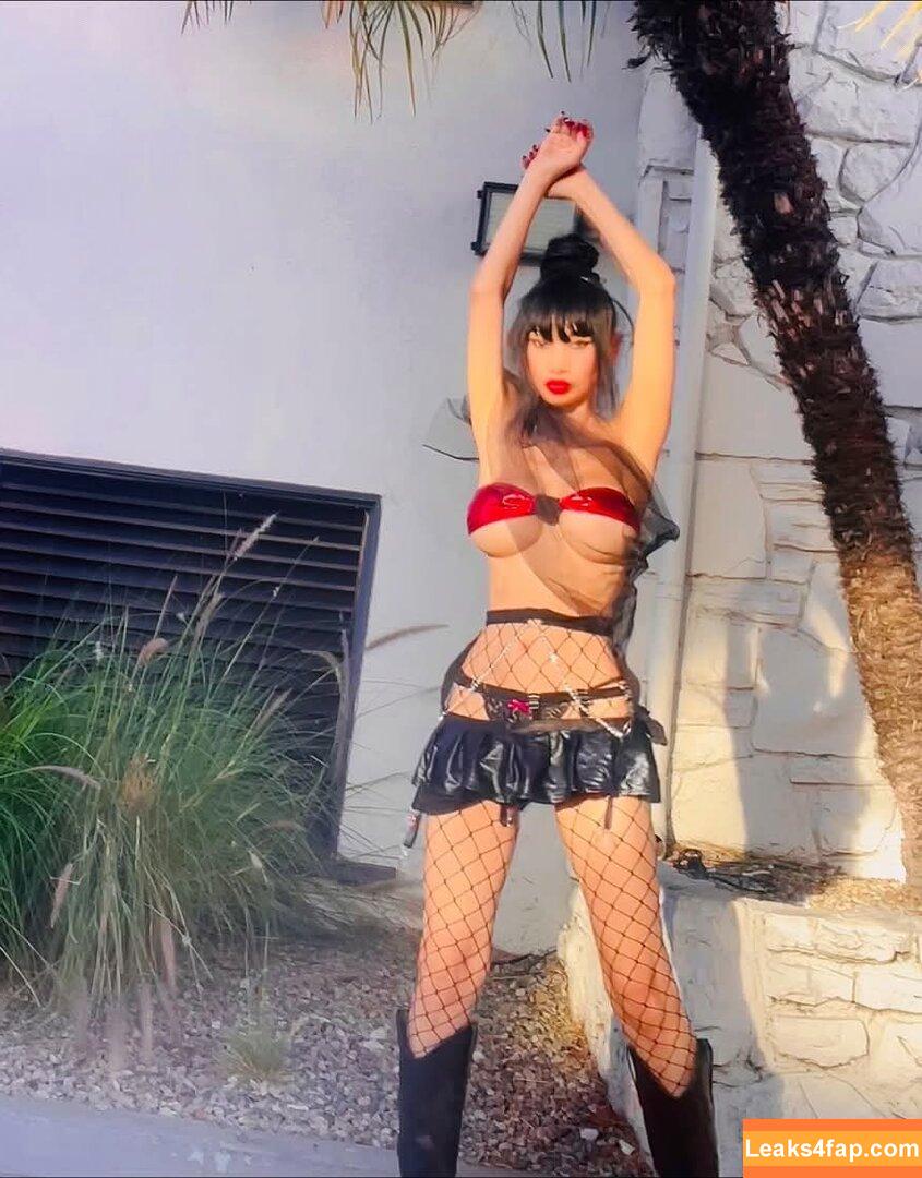 Bai Ling / iambailing leaked photo photo #1384