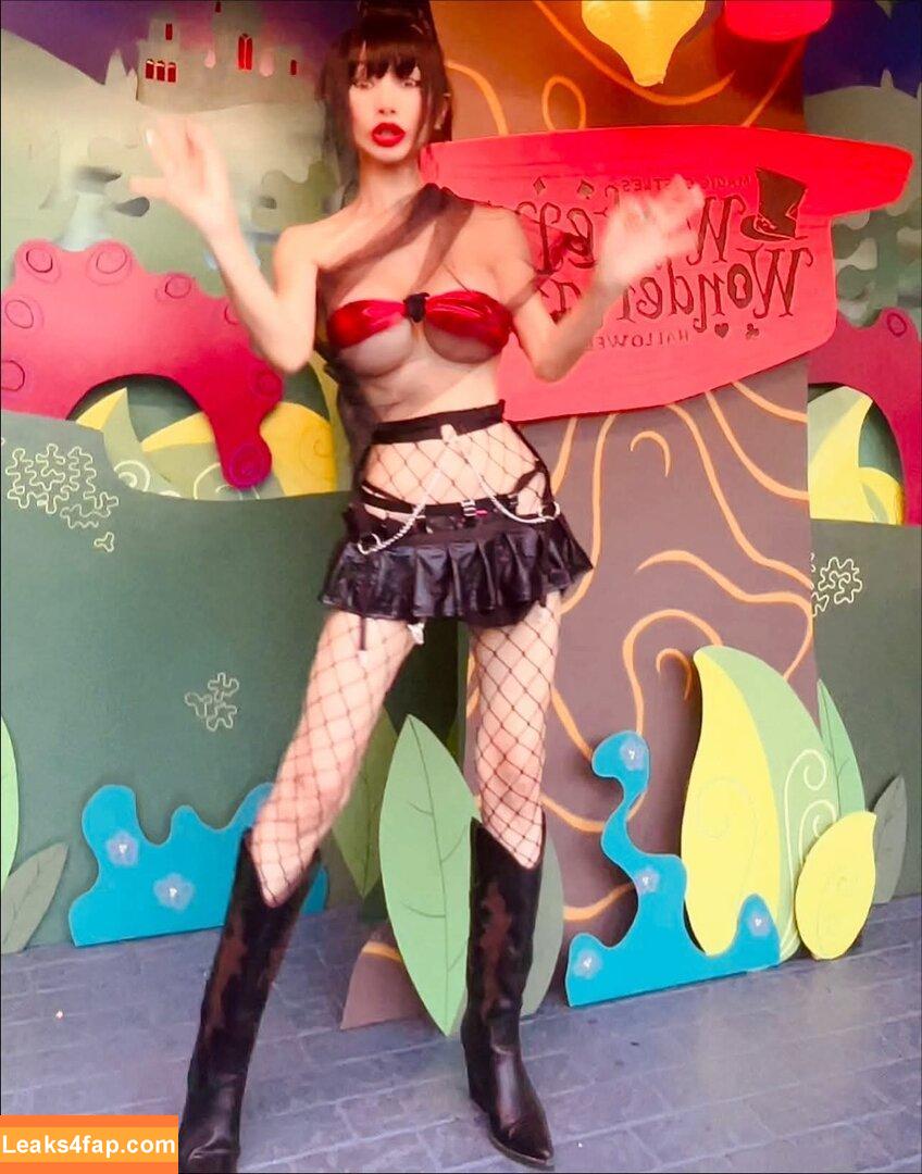 Bai Ling / iambailing leaked photo photo #1386