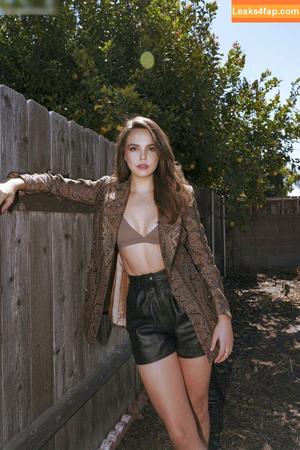 Bailee Madison photo #0055