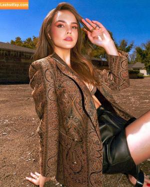 Bailee Madison photo #0065