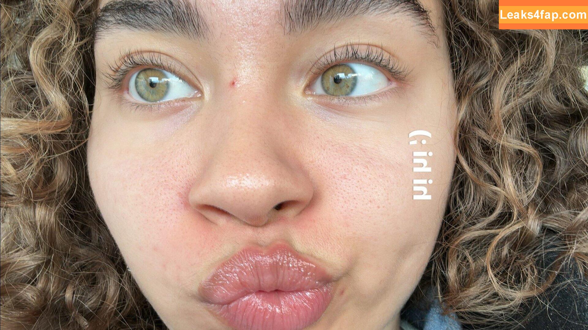 Bailey Bass / baileybass leaked photo photo #0004