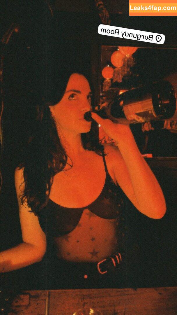 Bailey Meyers / bailienvspredator leaked photo photo #0035