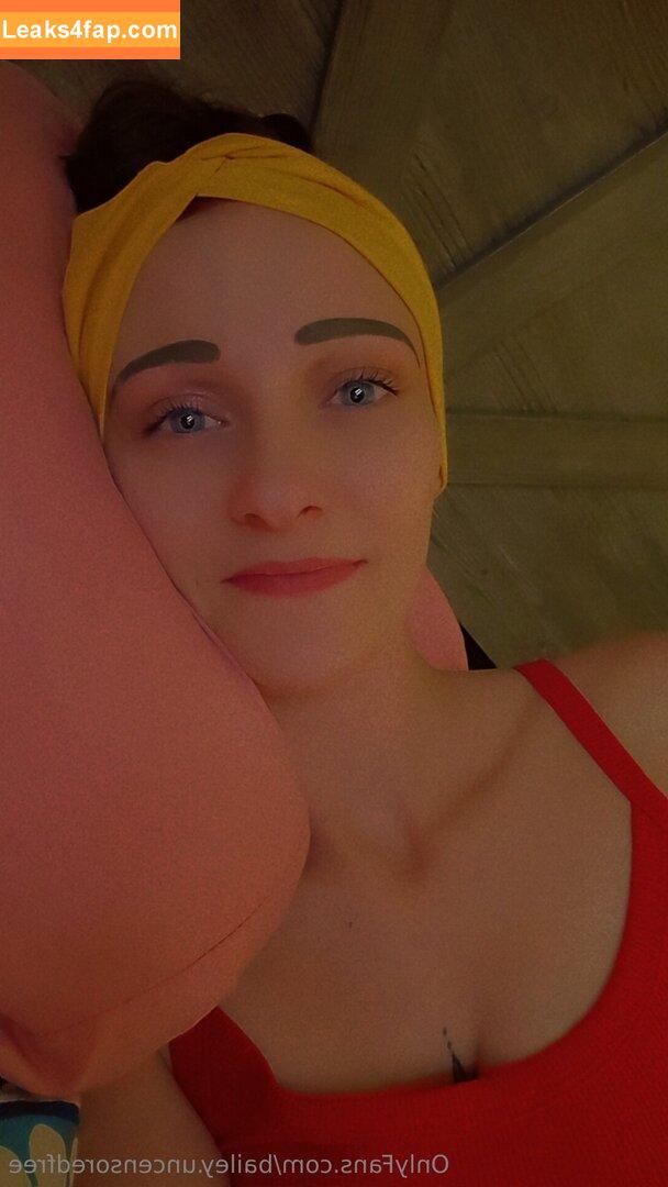 bailey.uncensoredfree /  leaked photo photo #0006