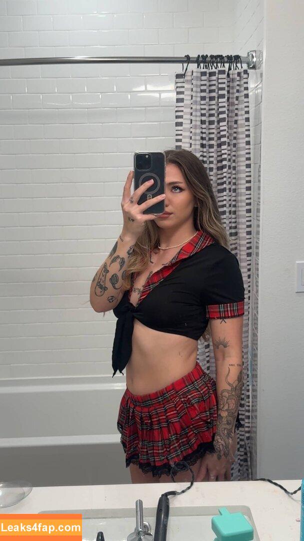 BaileyGoat / baileygoatbtw / leragazzedivatuttobene leaked photo photo #0316