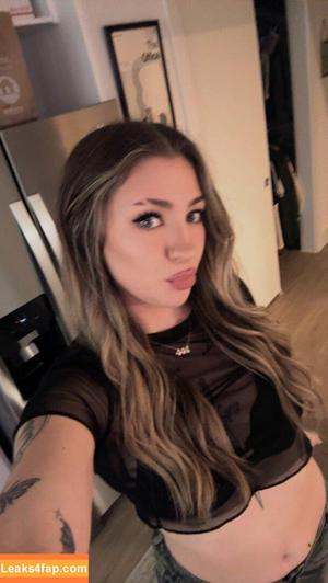 BaileyGoat photo #0314