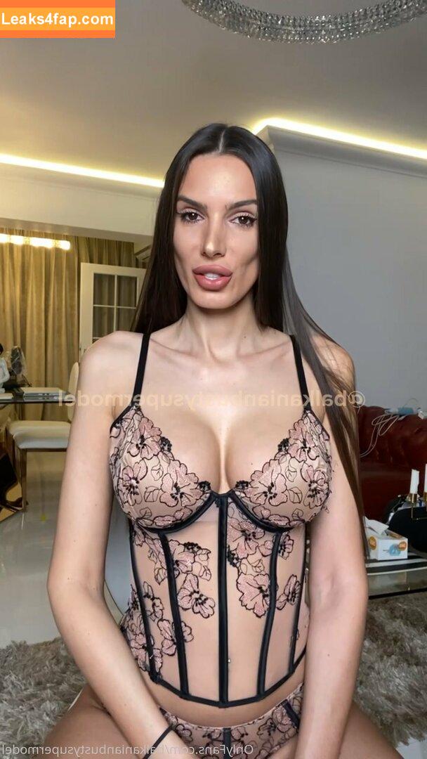 balkanianbustysupermodel /  leaked photo photo #0028