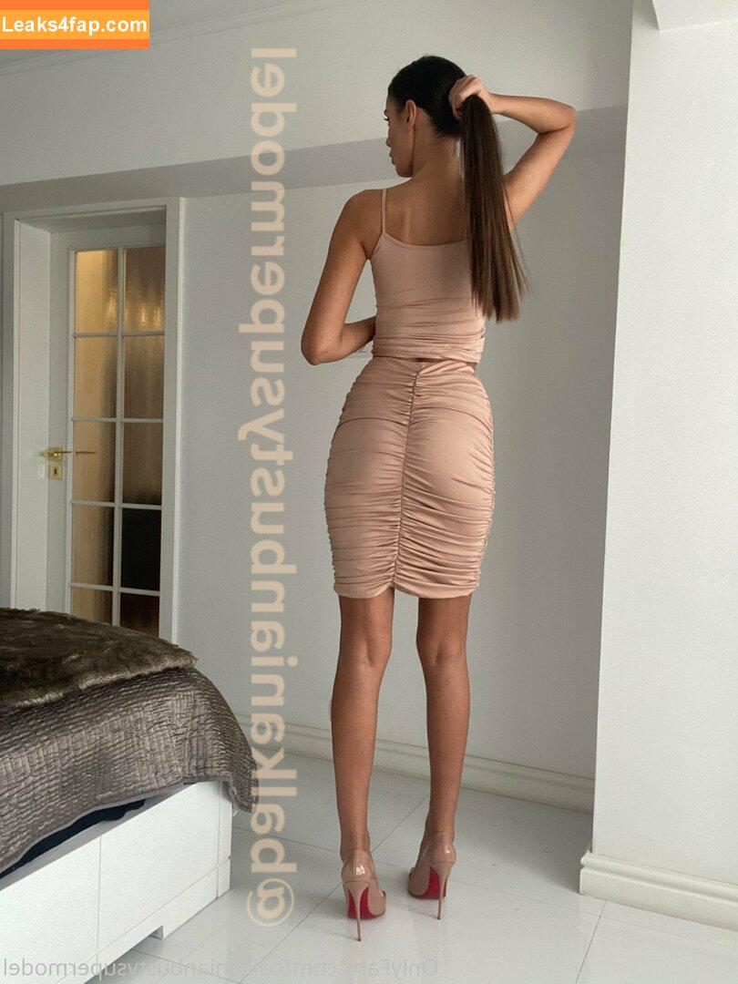 balkanianbustysupermodel /  leaked photo photo #0135
