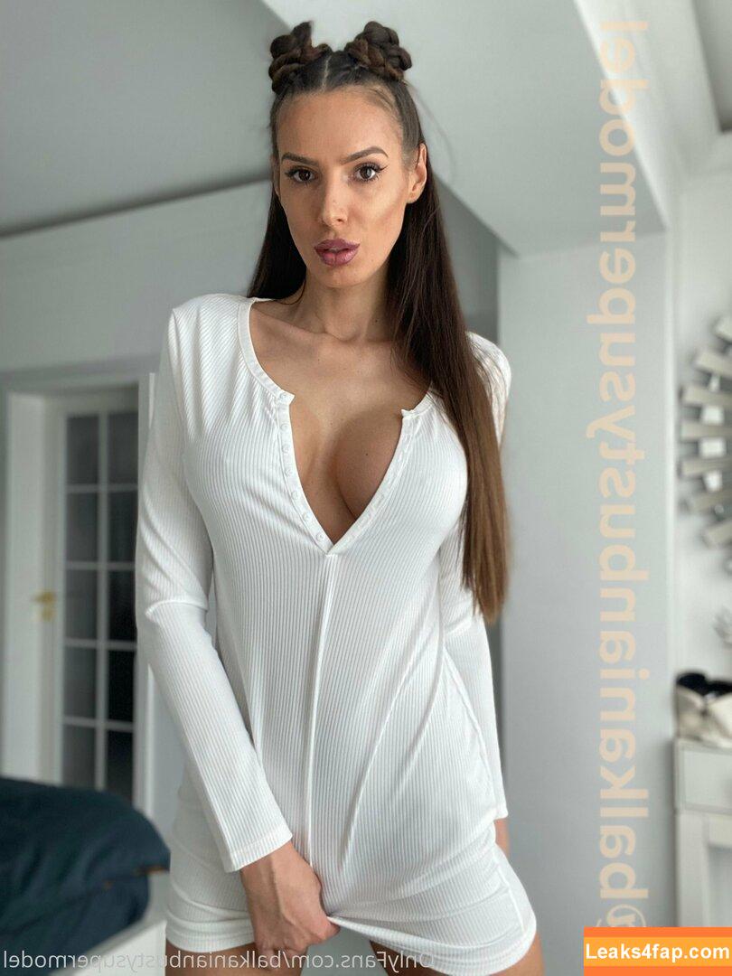 balkanianbustysupermodel /  leaked photo photo #0190