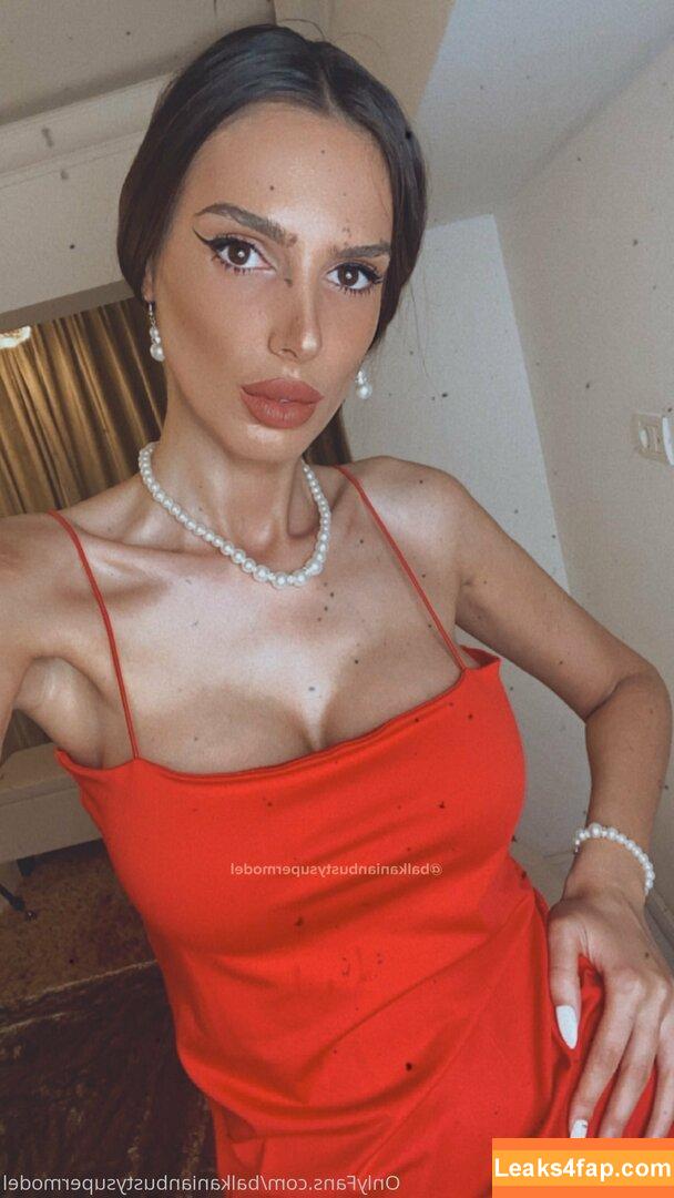 balkanianbustysupermodel /  leaked photo photo #0236